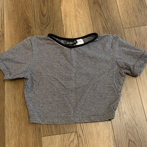 Adorable workout top!